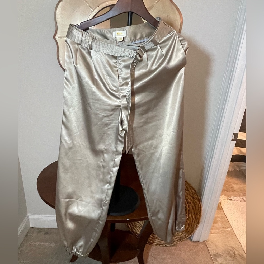Anthropologie Maeve Satin Joggers w/ Belt Champagne Quiet Luxury Sophisticated - Picture 9 of 16
